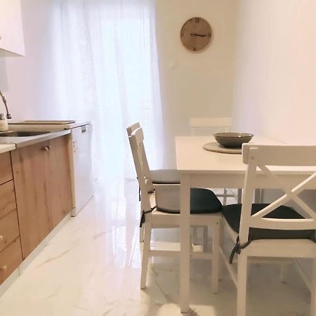 Apartman Colapis- Self Check In, Free Parking, Premium Location! Karlovac Extérieur photo