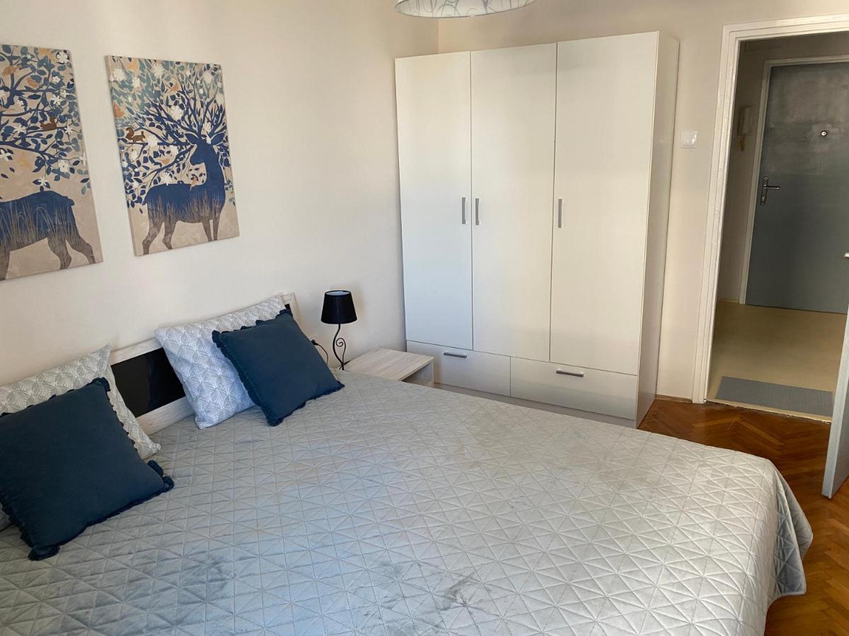 Apartman Colapis- Self Check In, Free Parking, Premium Location! Karlovac Extérieur photo
