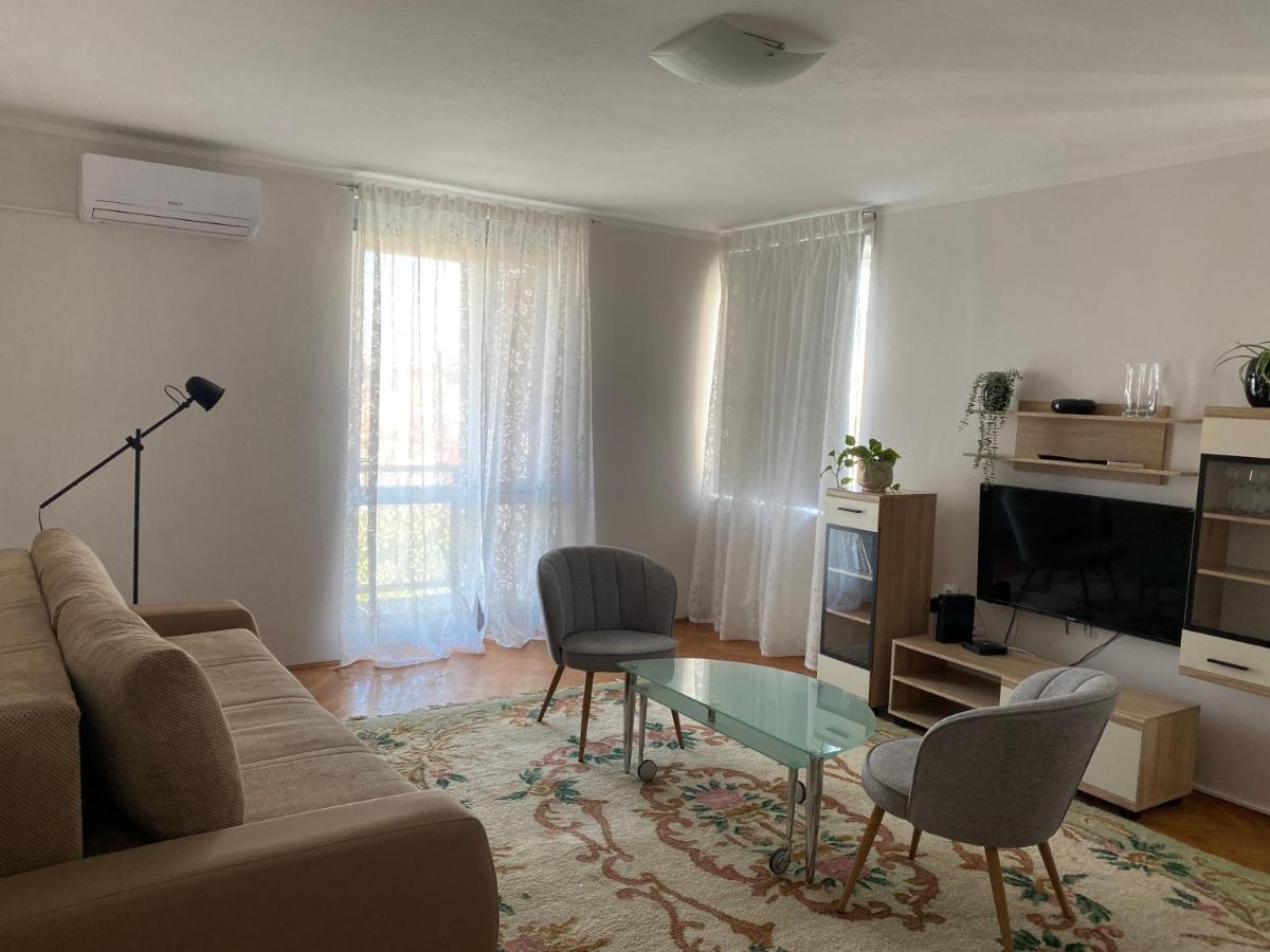 Apartman Colapis- Self Check In, Free Parking, Premium Location! Karlovac Extérieur photo